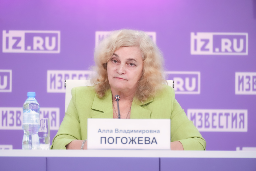 Алла Погожева.jpg
